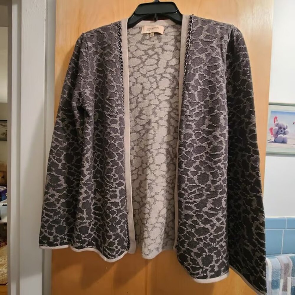 Ladies Johns New York Collection Cardigan Sweater Size Small